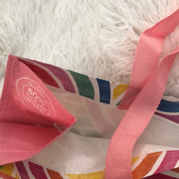 Reusable Shopping Bag Rainbows 🌈 All Over NWT - Picture 2 of 5